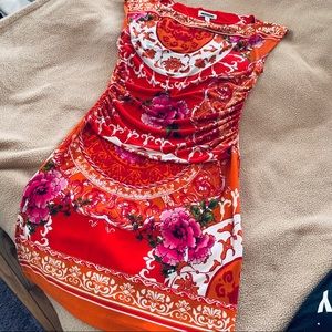 5/$20💛INTERMISSION Floral Red Dress